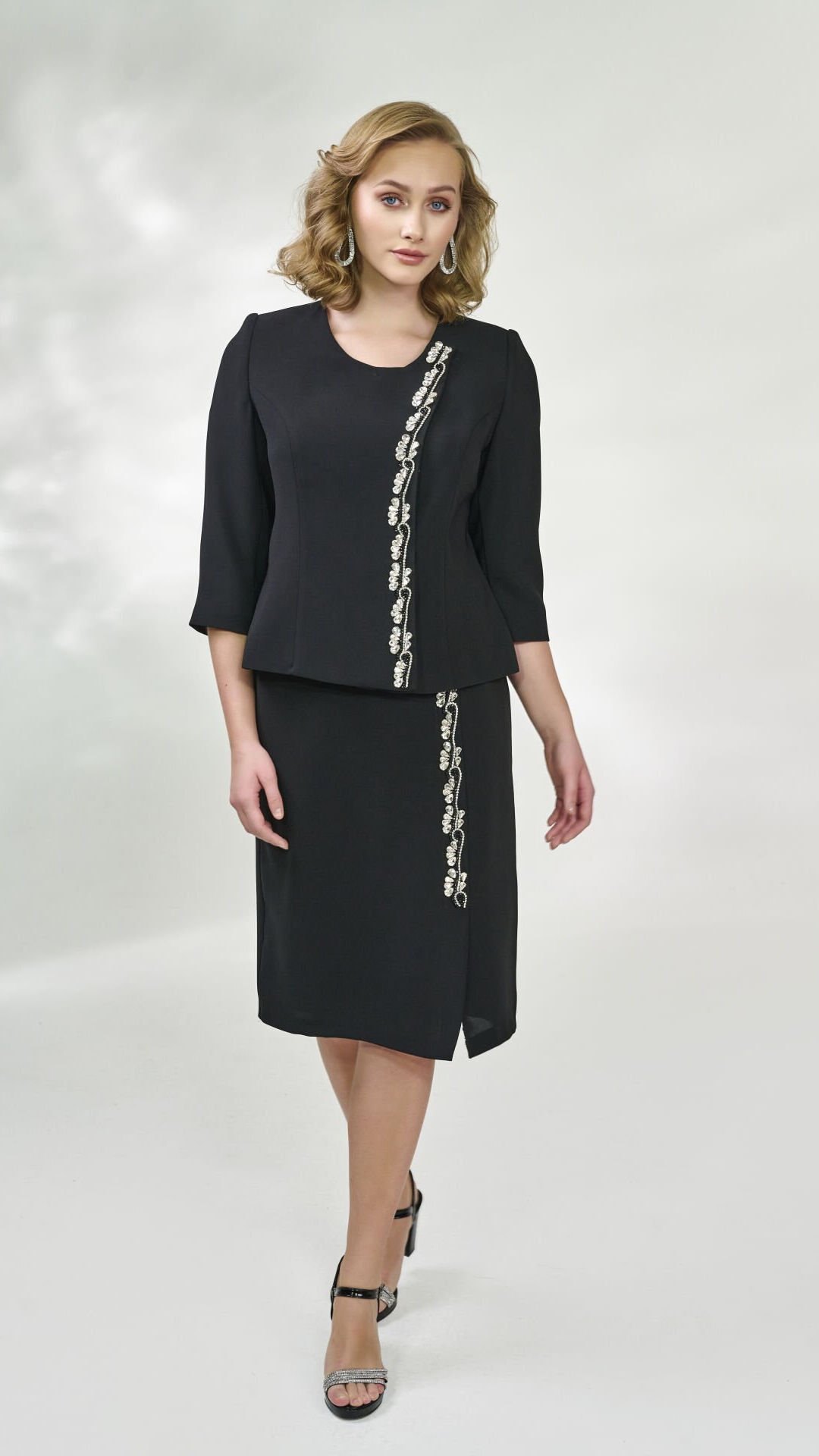 Doğaner Women | Taş İşlemeli, Sade ve Şık, Etekli Kadın Takım Elbise (4257)